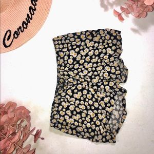 Lightweight printed shorts